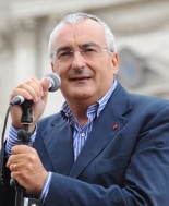 Cgil: trasformare le Asl in aziende di comunità partecipate